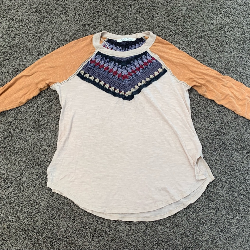 Free People We the Free Spring Bound Crochet Yoke Boho Linen Blend Top S Raglan